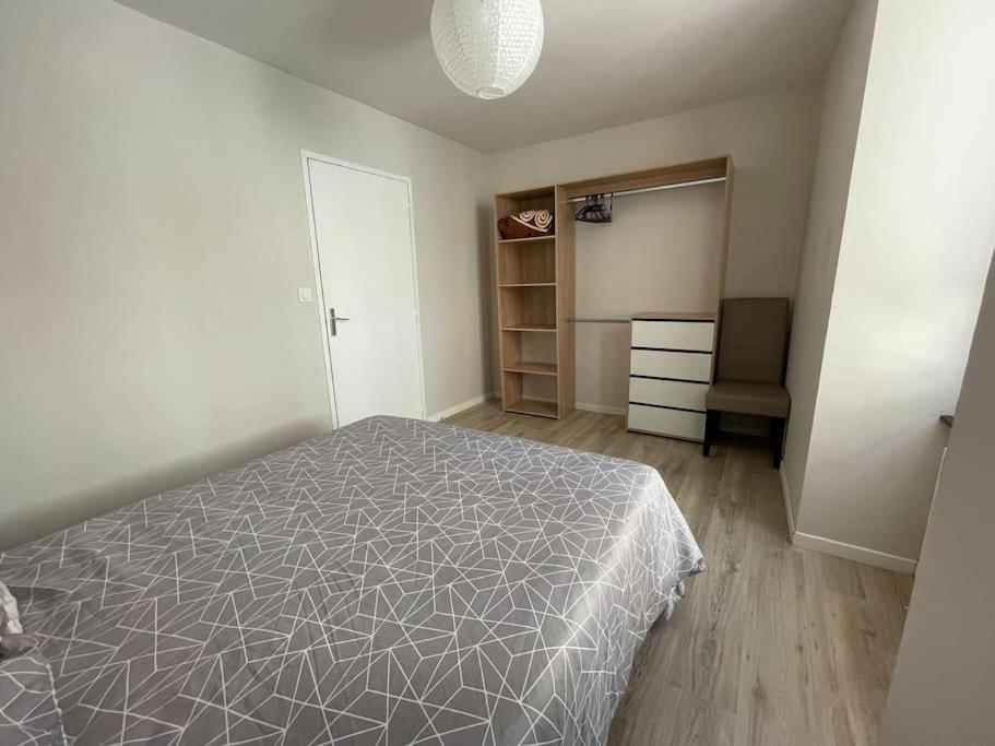 T2Entierement Renove Style Industriel Appartement Rodez Buitenkant foto